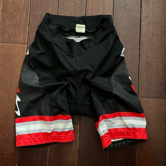 Women’s road kit from APG Cycling - Picture 4 of 6